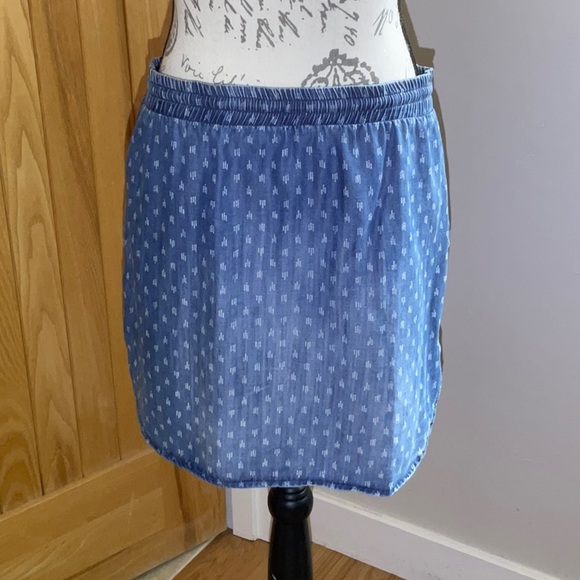 Cloth & Stone, distressed look Tencel mini skirt w/ pockets! S - Picture 3 of 10